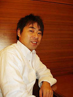岡浦 年宏
